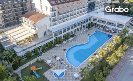 Почивка в Алания, Турция: 7 нощувки на база All Inclusive в Solivia Hotel*****, плюс самолетен транспорт