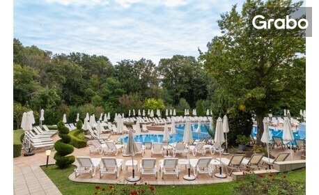 Last Minute почивка в Златни пясъци: Нощувка на база All Inclusive, плюс басейн и бонус - безплатен паркинг