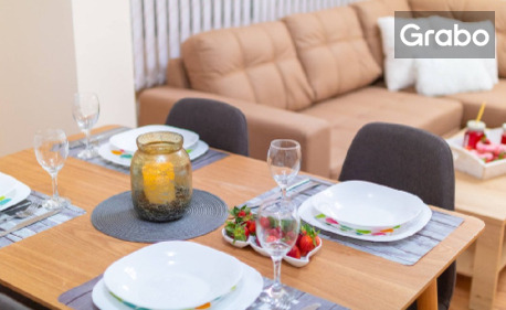 Апартамент за четирима в центъра на Пловдив: Нощувка в Domus Apartment Grand 2, плюс паркинг