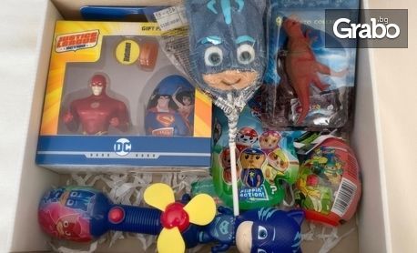 Подарък за детето! Комплект играчки и лакомства с любими герои от Дисни, в подаръчна кутия