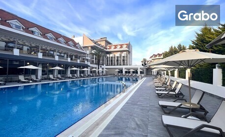 Морски релакс в Сиде: 7 нощувки на база Ultra All Inclusive в Хотел Side Story Resort and SPA****, плюс водна пързалка