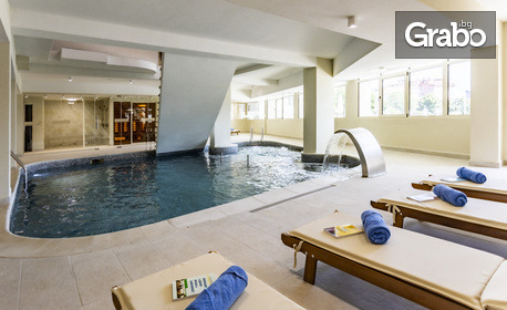 Поглези се: Дневен вход за SPA център с басейн - в Свети Влас