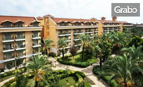 Ранни записвания за почивка в Турция: 7 нощувки на база Ultimate All Inclusive в хотел Crystal Paraiso Verde Resort***** в Белек, плюс самолетен транспорт