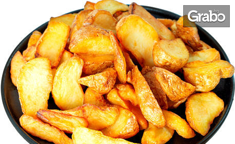 Порция пържени пилешки филенца с корнфлейкс, пържени картофки, плюс салата - ул. Шипка 6, Тракия