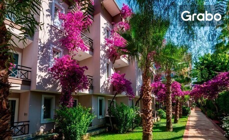 Last Minute за почивка в Алания: 7 нощувки на база All Inclusive в Хотел Club Dizalya****, плюс басейн, водна пързалка и детска анимация