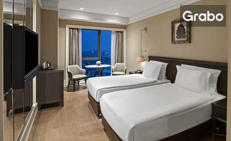 Нова Година 2027 в Истанбул: Екскурзия с 3 нощувки със закуски, плюс празнична гала вечеря на 31 Декември с неограничени напитки в Windsor Hotel 5* или на яхта, плюс транспорт и посещение на Лозенград