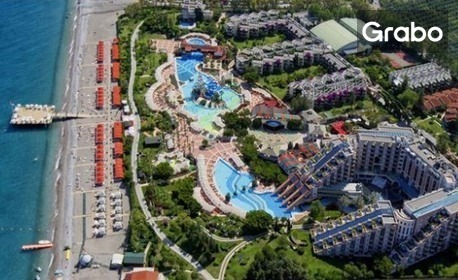 Посрещни Нова година в Анталия: 4 нощувки на база Ultra All Inclusive в хотел Limak Limra Hotels & Resort 5*, плюс самолетен билет и Новогодишна вечеря на 31 Декември