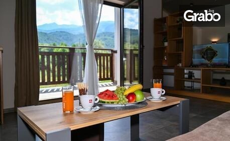 изображение за оферта Глътка планински рай в Добринище: Нощувка със закуска, плюс ползване на градина с барбекю, от Къща за гости Александра 2