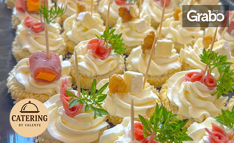 За вашите поводи: Кетъринг плато със 100 солени и сладки хапки