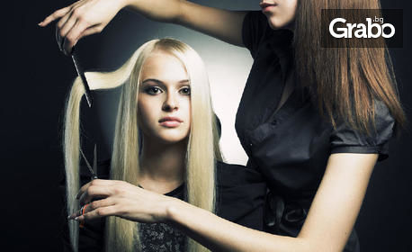 Полиране на коса за премахване на цъфтящи краища или трайно изправяне с кератин