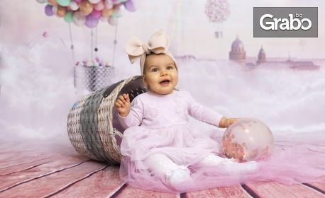 Професионална пролетно-великденска детска или бебешка фотосесия с 4 обработени кадъра