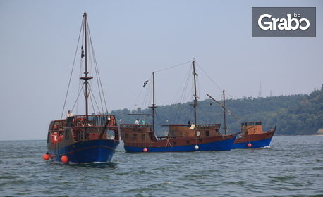 Морско приключение! Панорамна разходка с пиратски кораб Victory I край Варна