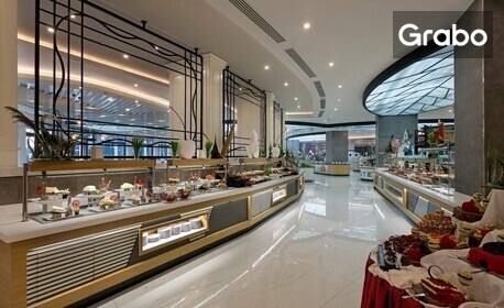 Луксозна почивка в Алания: 7 нощувки на база Ultra All Inclusive в хотел Long Beach Alanya 5*, плюс басейн, водна пързалка и детска анимация