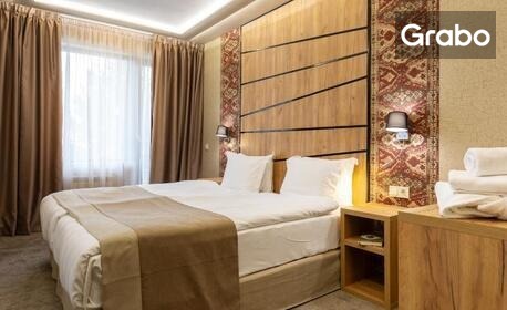 Отдих във Велинград: Нощувка със закуска и вечеря в помещение по избор, плюс басейн и релакс зона