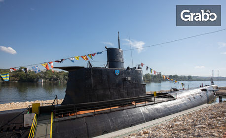 Уникален музей край Варна! Семеен вход за подводница - за двама възрастни и две деца