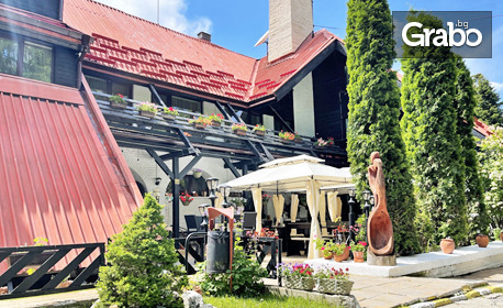 Лятна прохлада в Боровец: Нощувка със закуска и възможност за вечеря, плюс сауна и парна баня