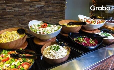 Почивка в Пампорово: Нощувка със закуска и вечеря и възможност за All inclusive