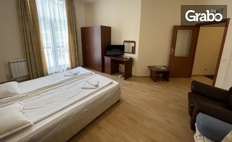 Релакс в Боровец: Нощувка в апартамент за до четирима