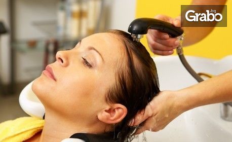 Измиване на коса или боядисване с боя на клиента, ампула по избор и оформяне със сешоар