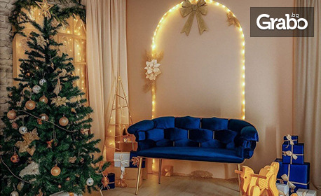 Семейна коледна фотосесия в студио с художествено обработени кадри на до 3 декора