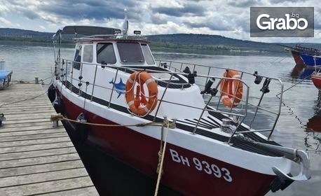 За вашето частно парти! Наем на моторна яхта Vinchencio yacht за до 8 човека