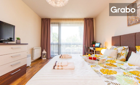 Апартамент за четирима на брега на река Марица в Пловдив: Нощувка в Domus Apartment Amber, плюс паркинг
