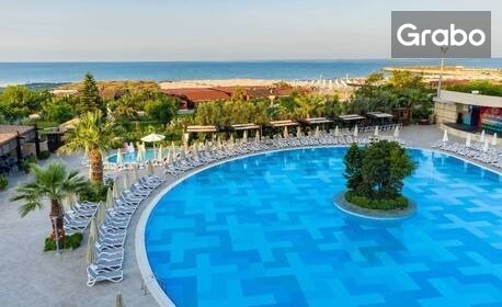 За лято в Сиде: 7 нощувки на база Ultra All Inclusive в Хотел Sunmelia Beach Resort, плюс самолетен транспорт