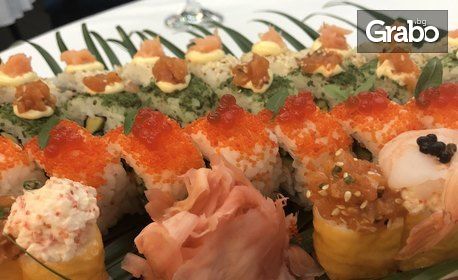Над 1.1кг екзотично хапване за вкъщи! Суши сет "21" с 32 хапки и бонус - порция ориз по японски