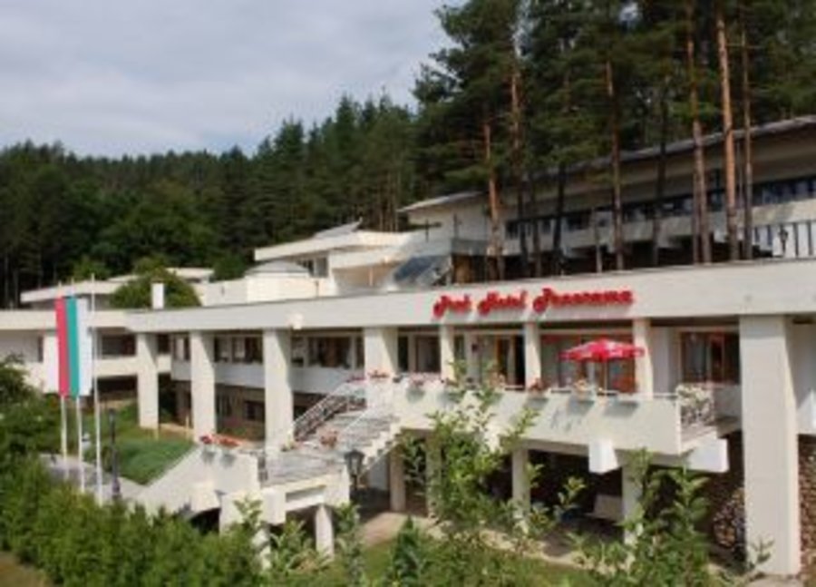 Парк хотел Панорама - Трявна | Опознай.bg